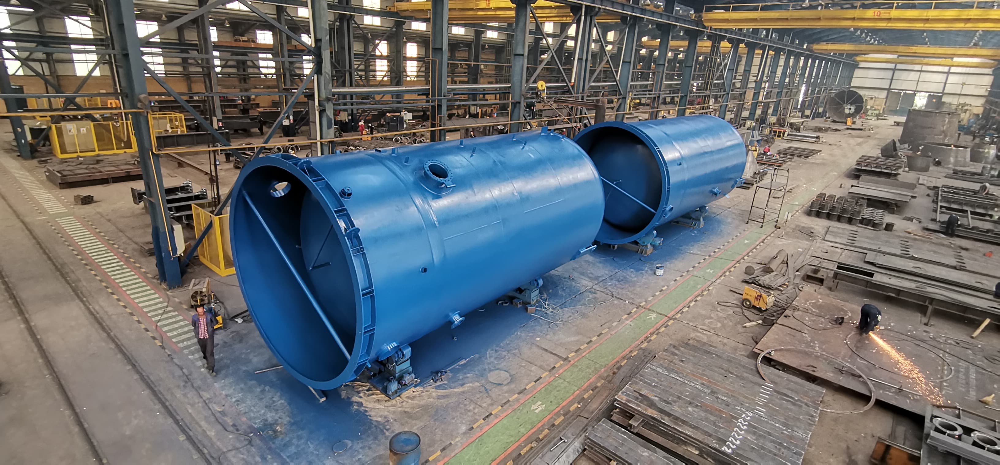 سازه و تجهیزات پتروشیمی